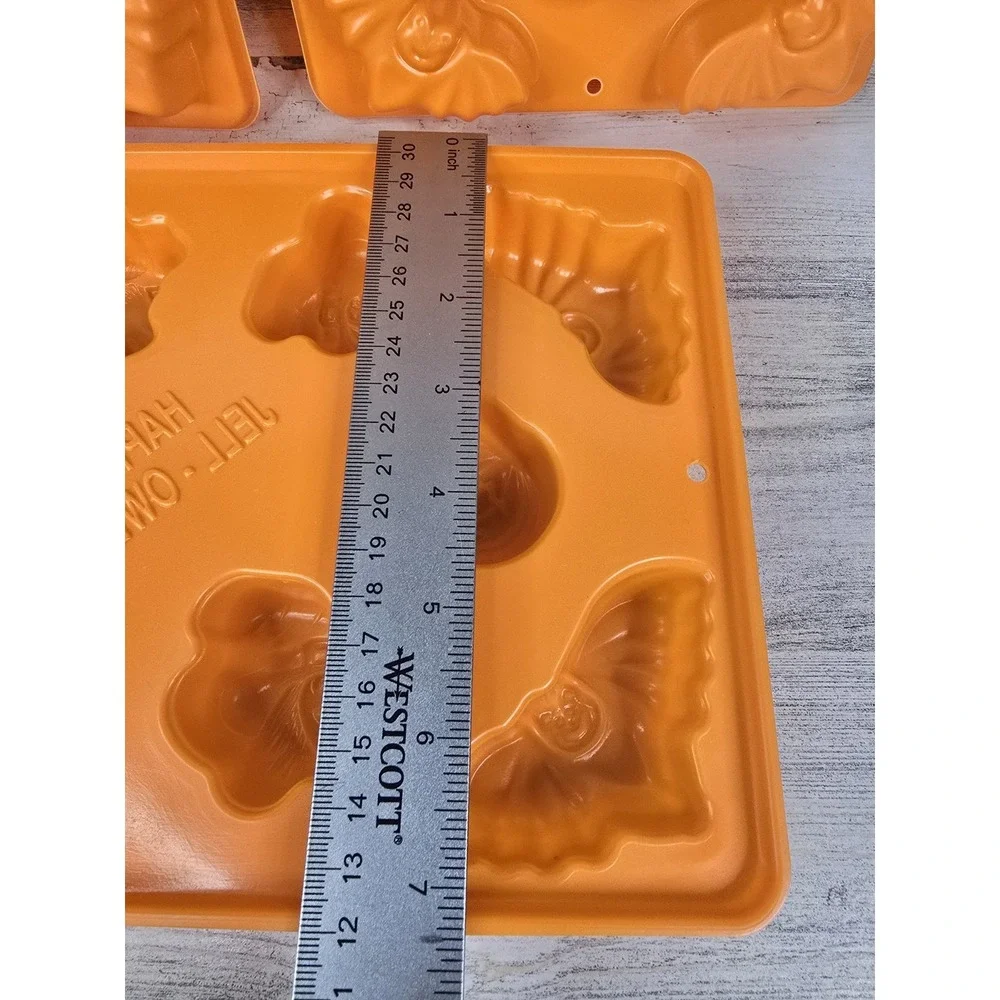 Vintage Jell-O Happy Jell-Oween Halloween Mold Trays‎ Orange Plastic Set of 3